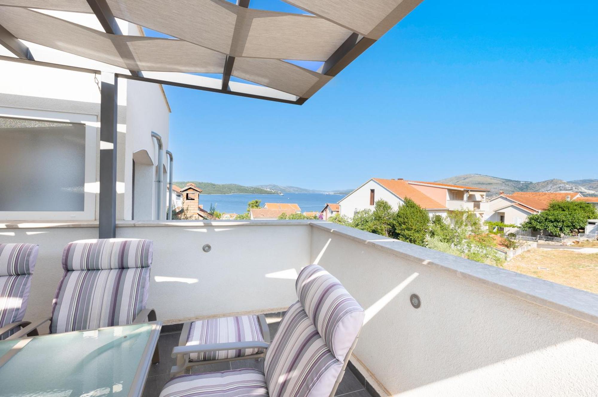 Agava Lux Apartment Trogir Exterior photo
